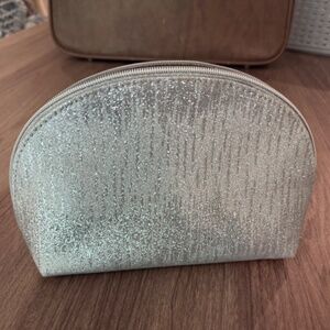 Sparkly Silver Paparazzi Bag